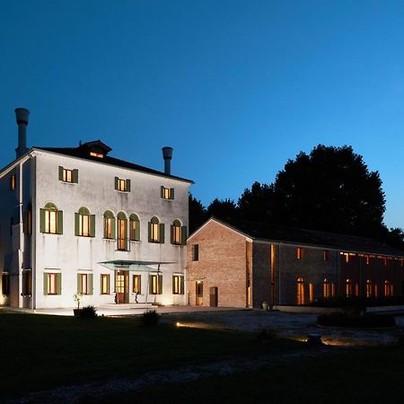 Villa Martin Sambruson Exteriör bild