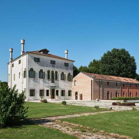 Villa Martin Sambruson Exteriör bild